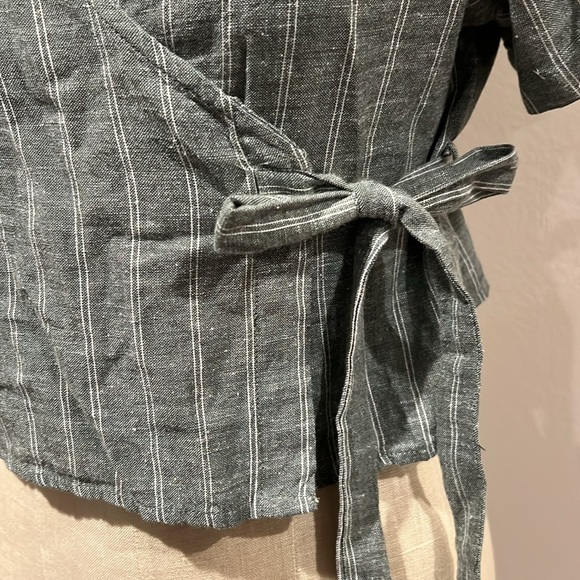 Wrap Linen Blouse - Picture 3 of 4